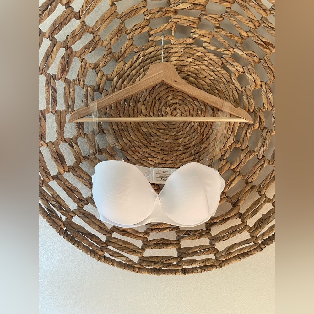 Ambrielle White Strapless Bra